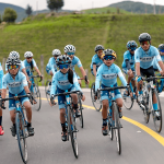 Seguros Equinoccial auspicia al ciclismo juvenil en Ecuador