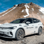 Récord Guinness de VW ID.4 GTX y Hankook por ascenso en los Andes