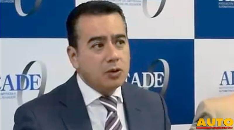 AEADE apoya la reducción del valor de matrícula de autos electrificados