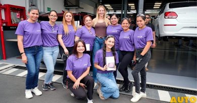 Escuela Comercial ANA y KIA apoyan al talento femenino en Guayaquil