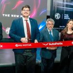 Los MG ZS HEV y MG RX9 develados en nuevo local de Autofenix