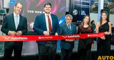 Los MG ZS HEV y MG RX9 develados en nuevo local de Autofenix
